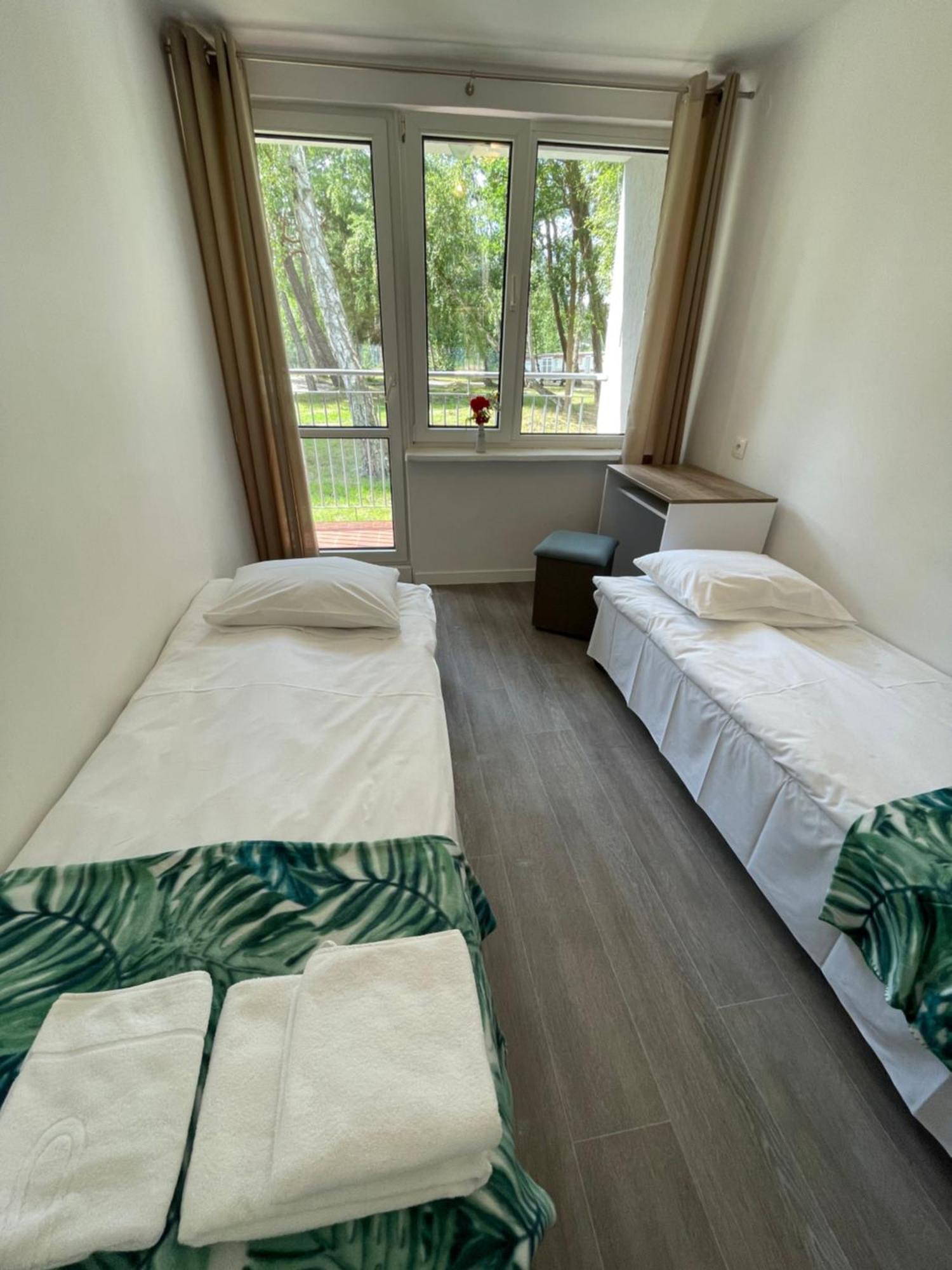 Domki Osrodek Wypoczynkowy Neptun Hotel Ujście-Darłowskie Exterior photo